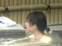 とある露天風呂でガチ盗撮されたスッピン素人女子校生たちの入浴シーン RED TUBE　素人JK女子校生の無料アダルト動画